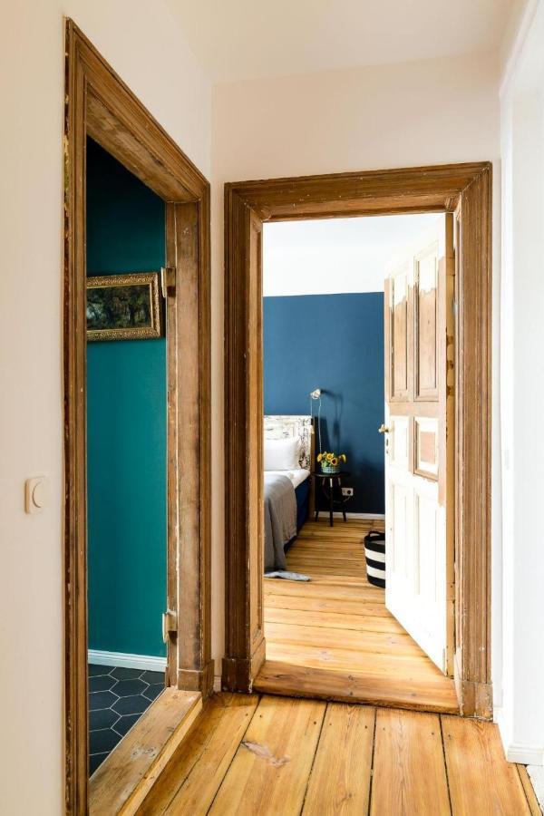 One Bedroom With Balcony H12 Appartamento *